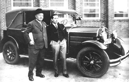 Photo of Victor Hollaender with son Frederick Hollander