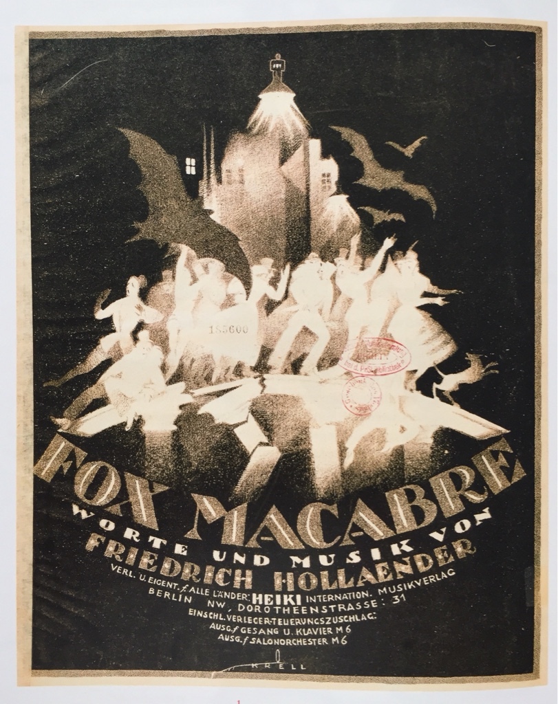 Foto von dem Katalog Berlin in der Revolution 1918/1919, Verlag Kettler / Staatliche Museen zu Berlin - Fox Macabre bei Friedrich Hollaender